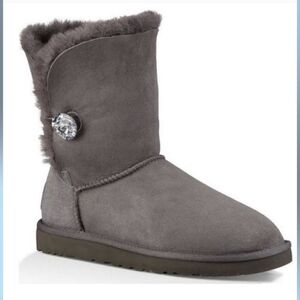 Ugg Australia Women 3349 Ankle Bailey Button Leather Sheepskin Boots shoes 10